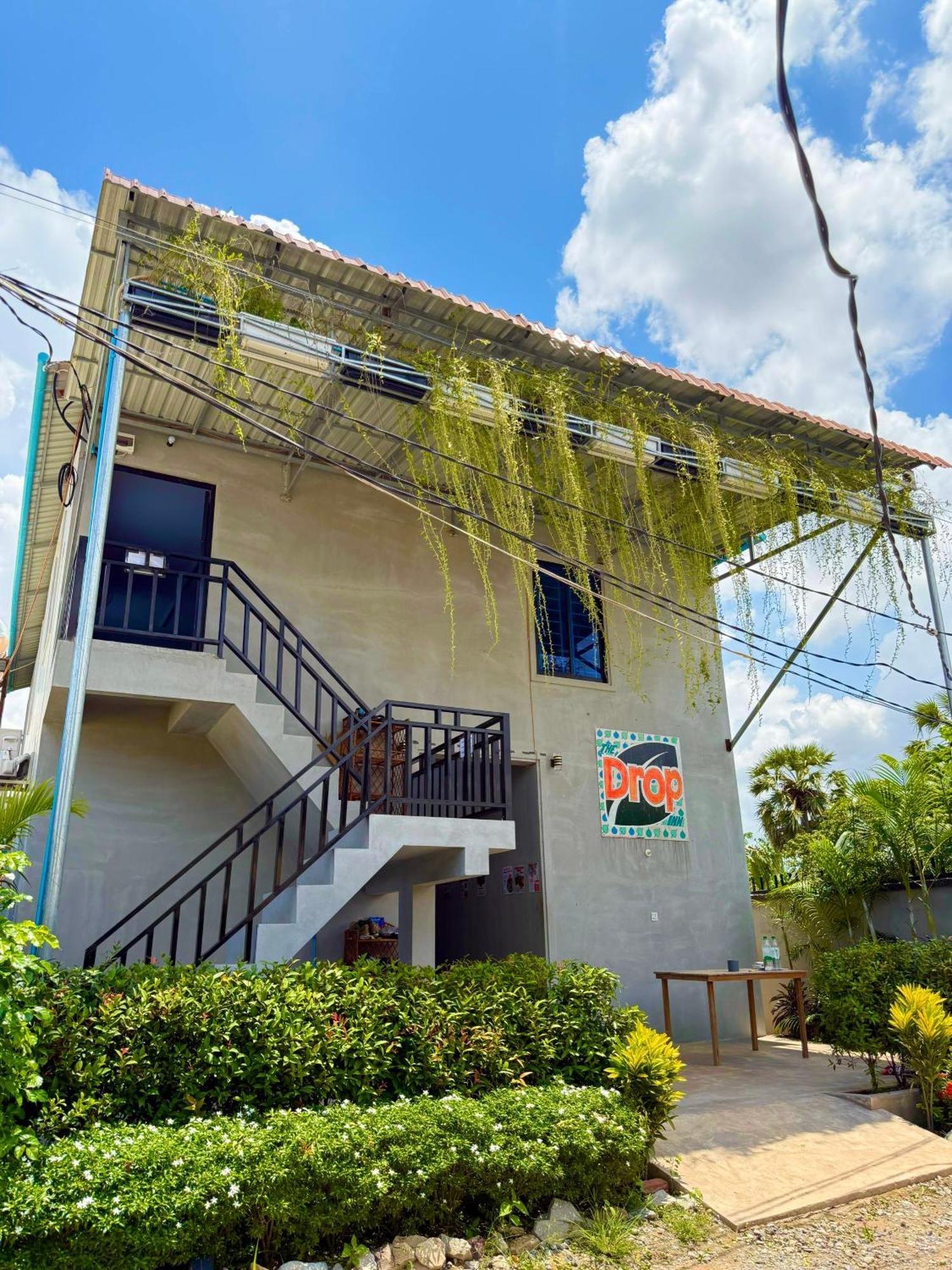 The Drop Inn Ciudad de Siem Riep Exterior foto